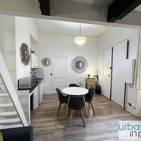 Urban Flat 177 - Lovely In Lägenhet *